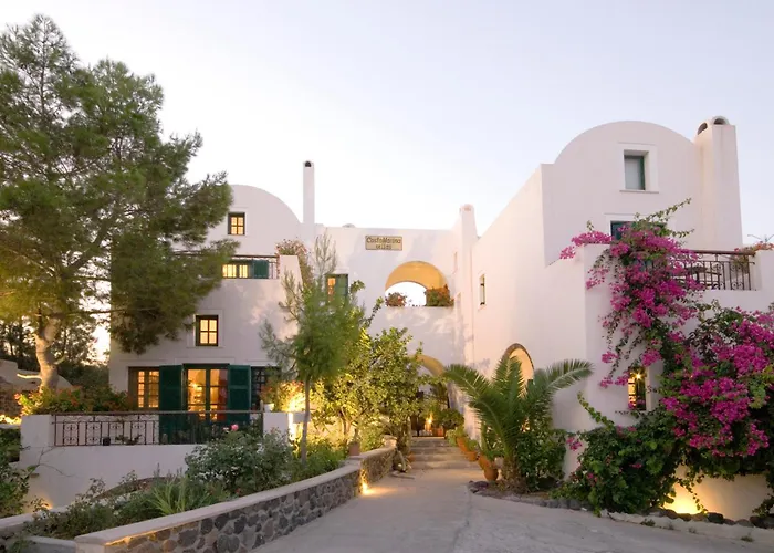 Gästehaus: Costa Marina Villas